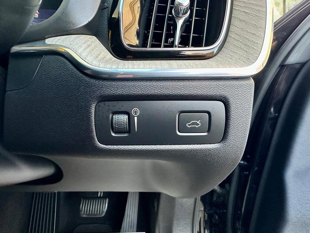 Used Volvo XC60 2022 for sale - 76701120: Photo 23