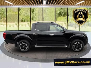 Used Nissan Navara 2020 for sale - 79657482: Photo