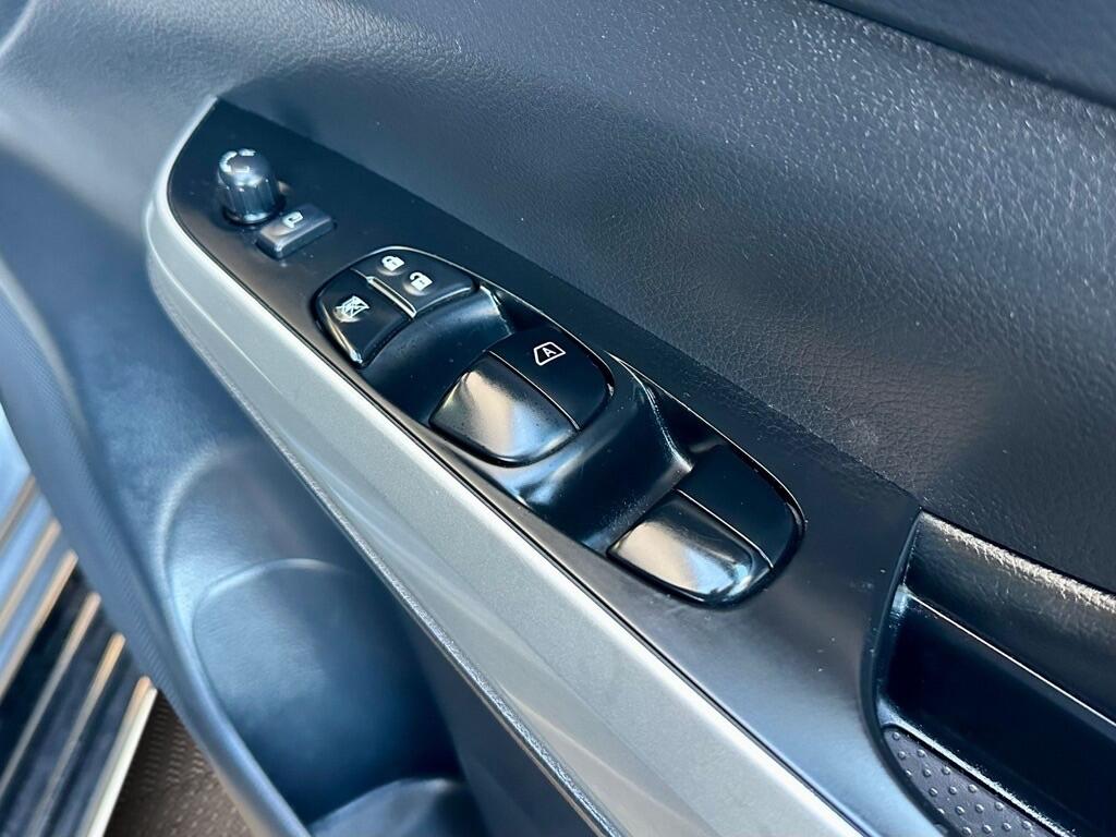 Used Nissan Navara 2017 for sale - 77090856: Photo 22