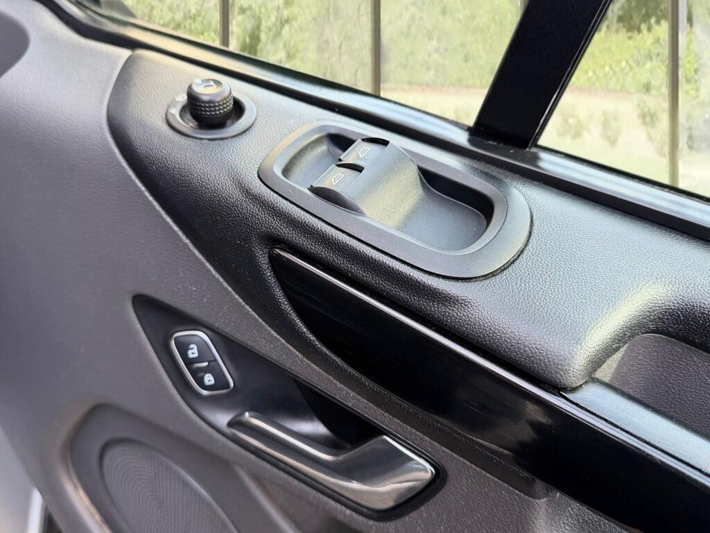 Used Ford Transit Custom for sale - 77925811: Photo 22