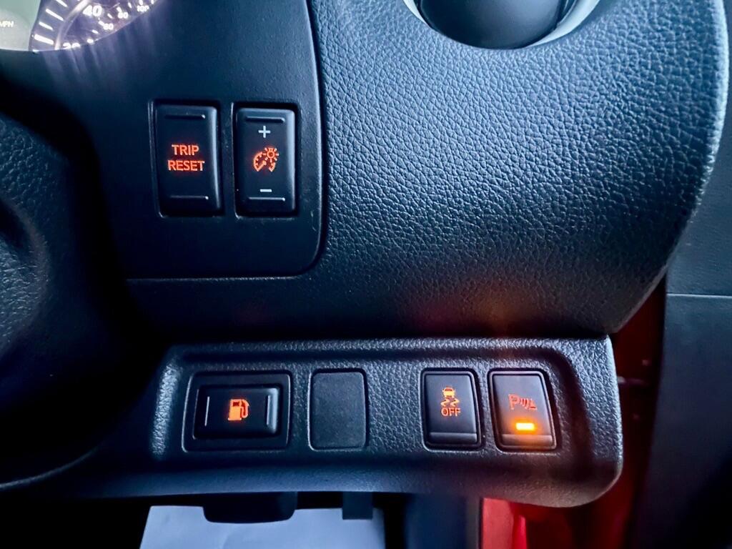 Used Nissan Navara for sale - 77671801: Photo 18