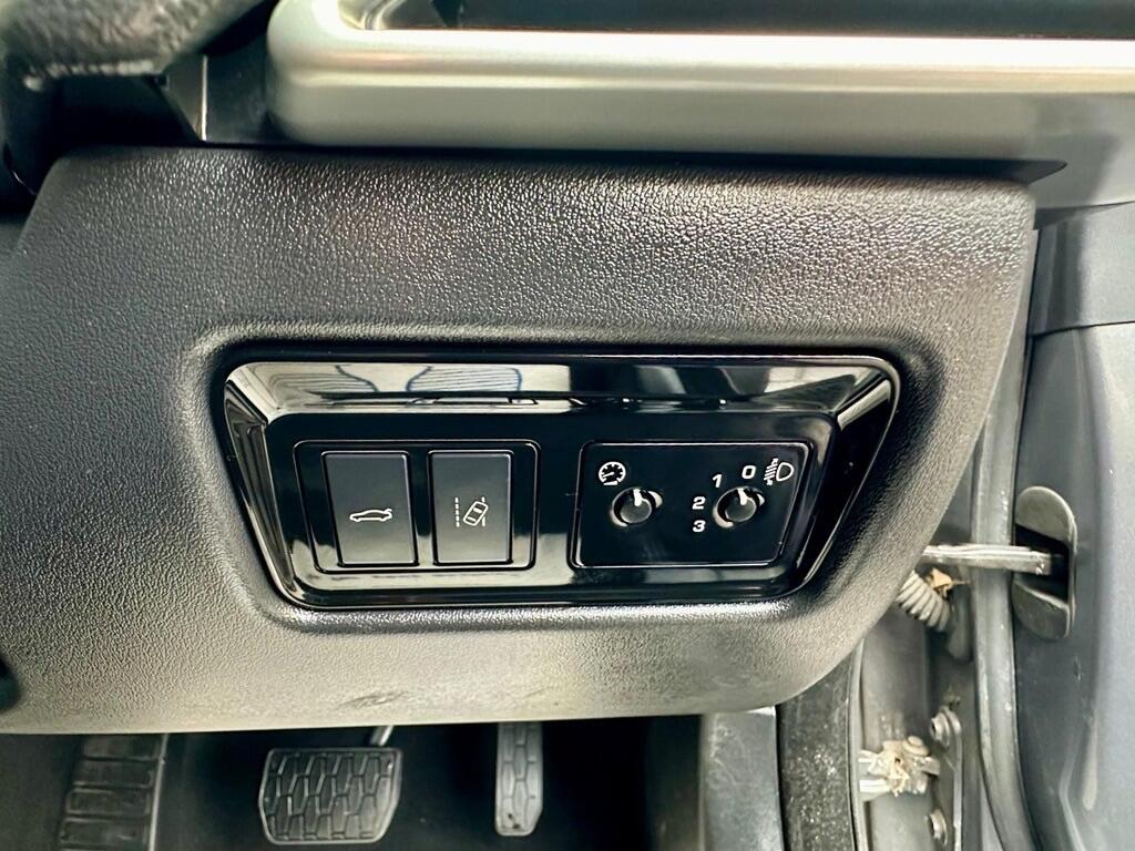 Used Jaguar XE 2015 for sale - 77351784: Photo 20