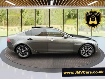 Used Jaguar XE 2016 for sale - 77351784: Photo
