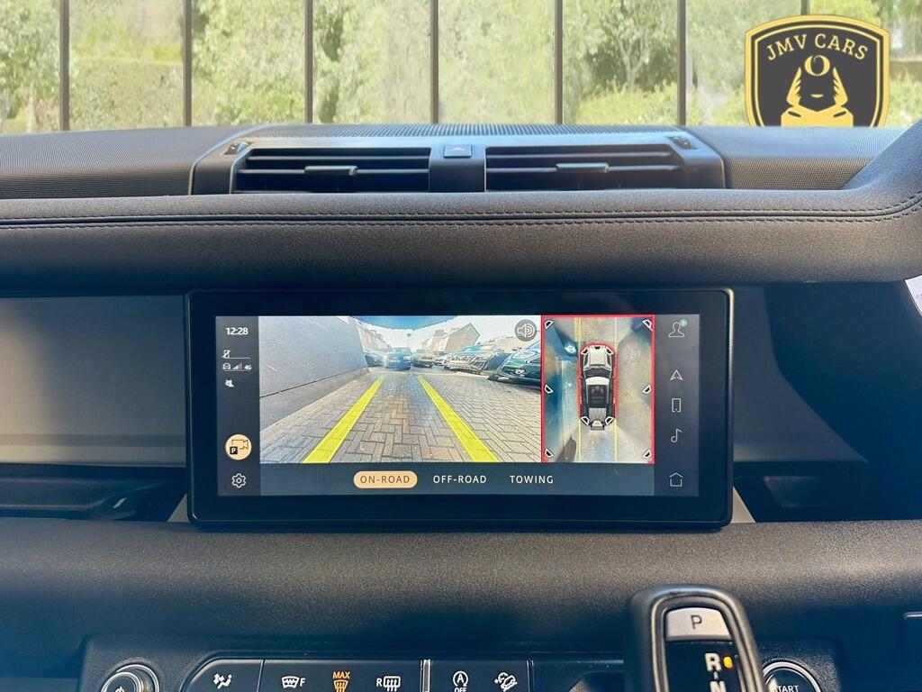 Used Land Rover Defender 110 for sale - 77015345: Photo 17