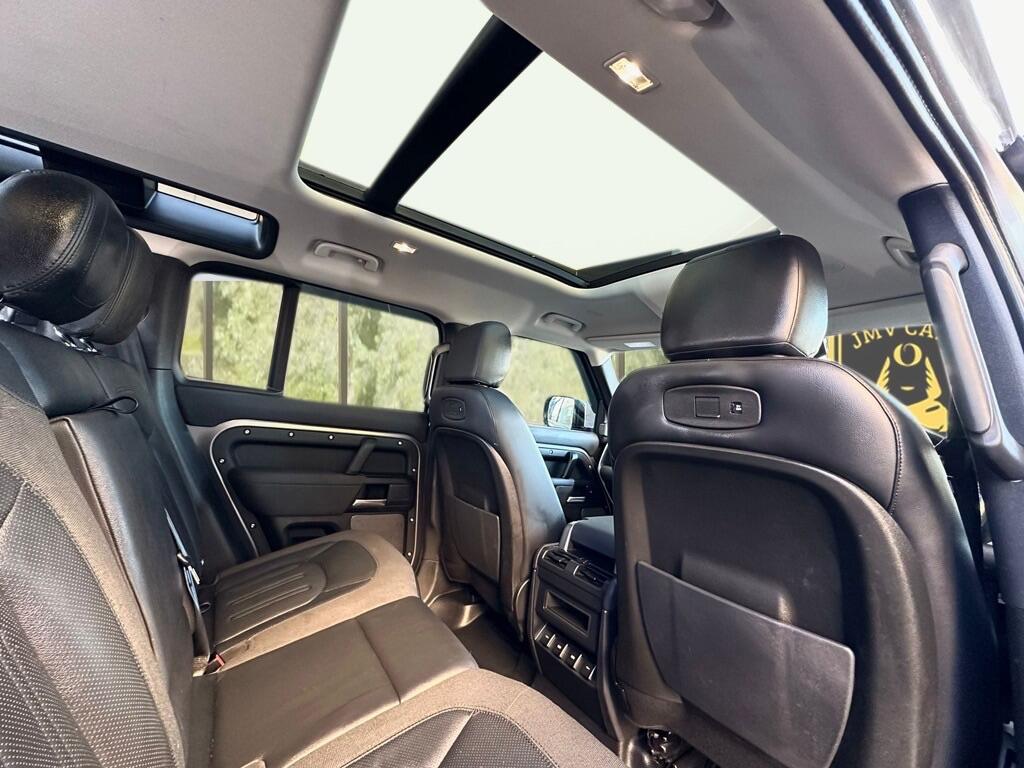 Used Land Rover Defender 110 for sale - 77015345: Photo 21