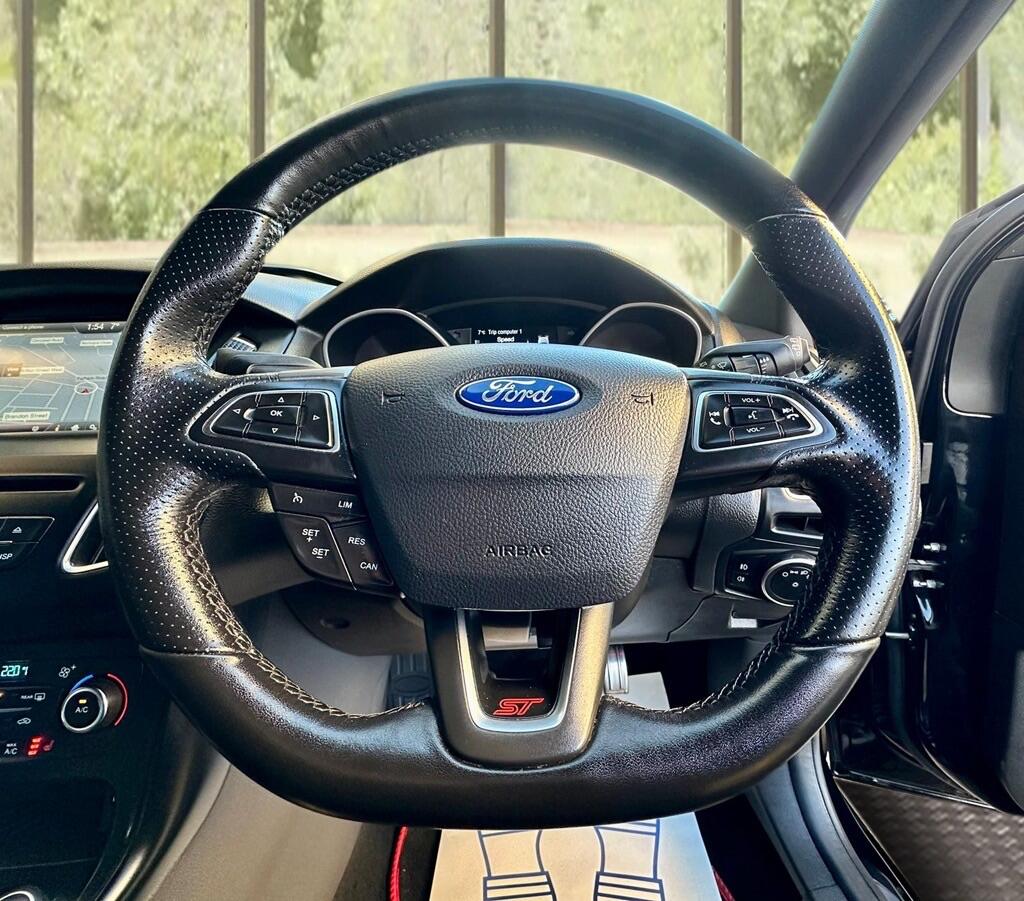 Used Ford Focus 2016 for sale - 76700761: Photo 13