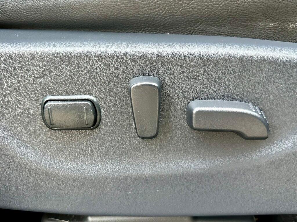 Used Nissan Navara 2020 for sale - 77331366: Photo 24