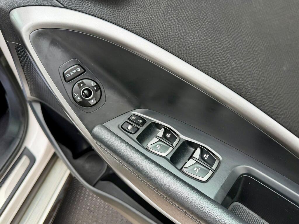 Used Hyundai Santa Fe for sale - 78141530: Photo 18