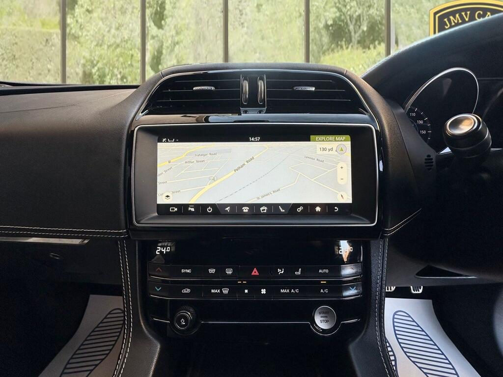 Used Jaguar F-Pace 2018 for sale - 76715019: Photo 16