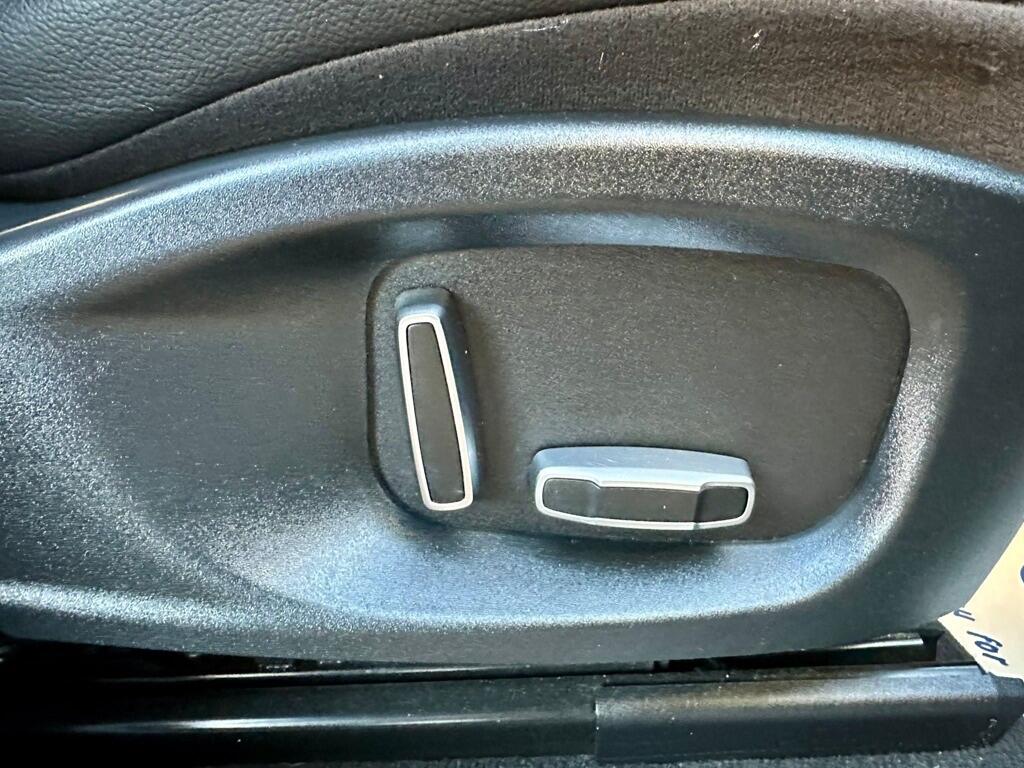 Used Jaguar F-Pace 2018 for sale - 76715019: Photo 23