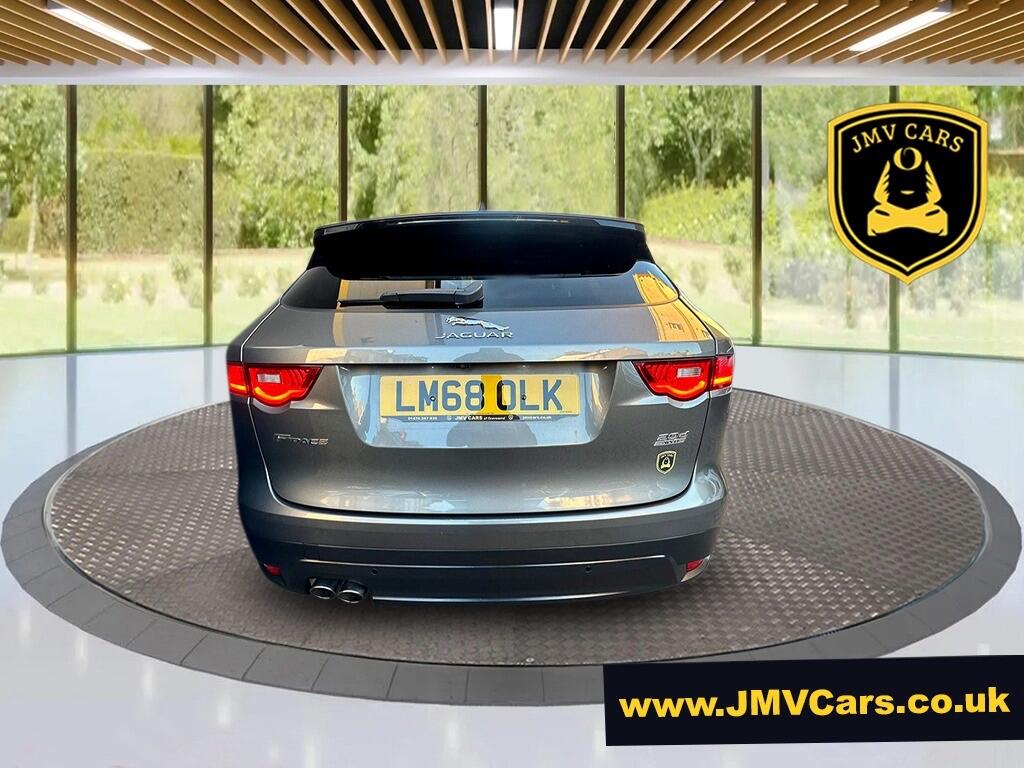 Used Jaguar F-Pace 2018 for sale - 76715019: Photo 6