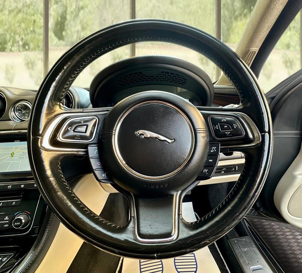 Used Jaguar XJ for sale - 76476693: Photo 15