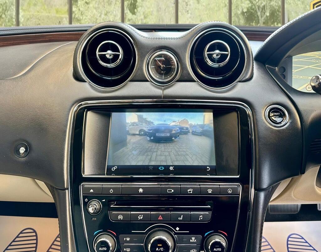 Used Jaguar XJ for sale - 76476693: Photo 17