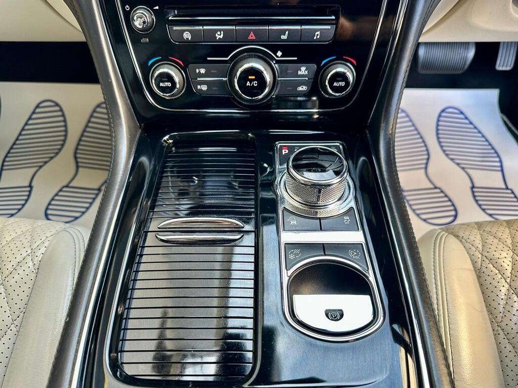 Used Jaguar XJ for sale - 76476693: Photo 21