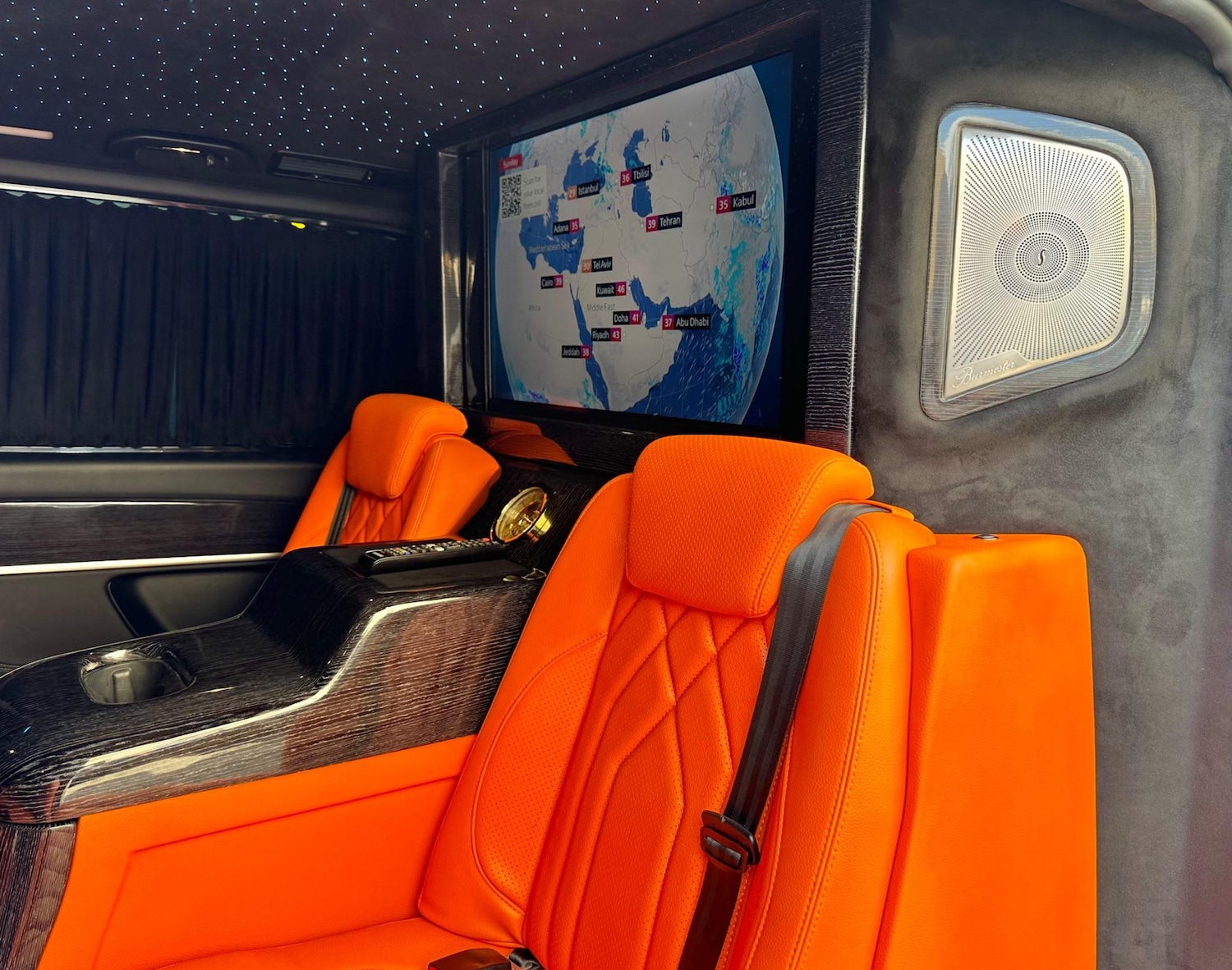 Used Mercedes-Benz V-Class 2017 for sale - 76990426: Photo 37