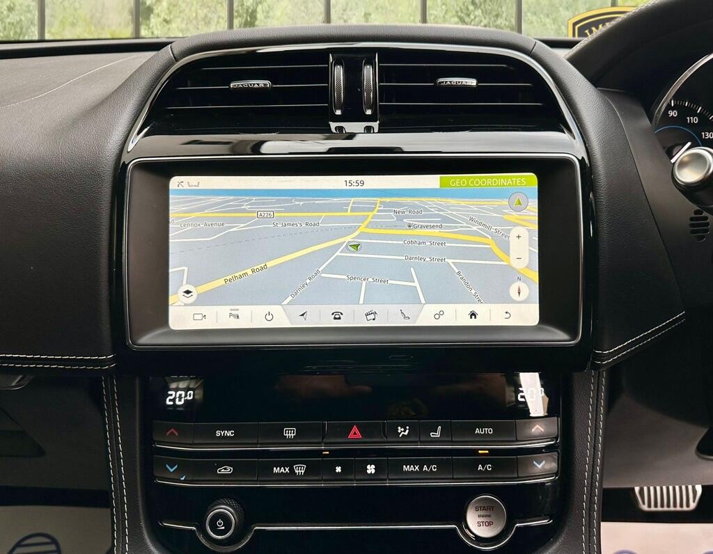 Used Jaguar F-Pace 2019 for sale - 76370074: Photo 15