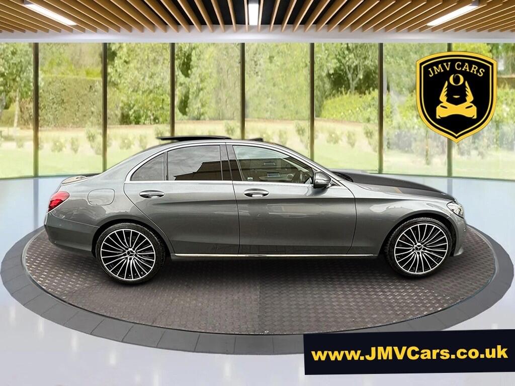 Used Mercedes-Benz C Class 2019 for sale - 76752553: Photo 2