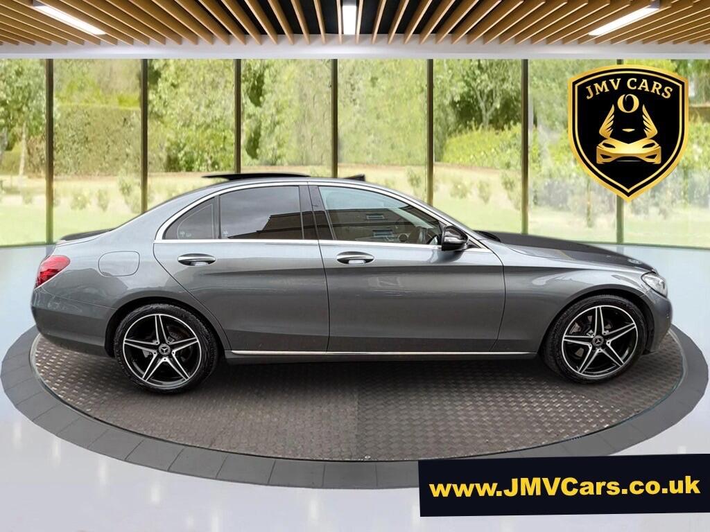 Used Mercedes-Benz C Class 2018 for sale - 77882973: Photo 2