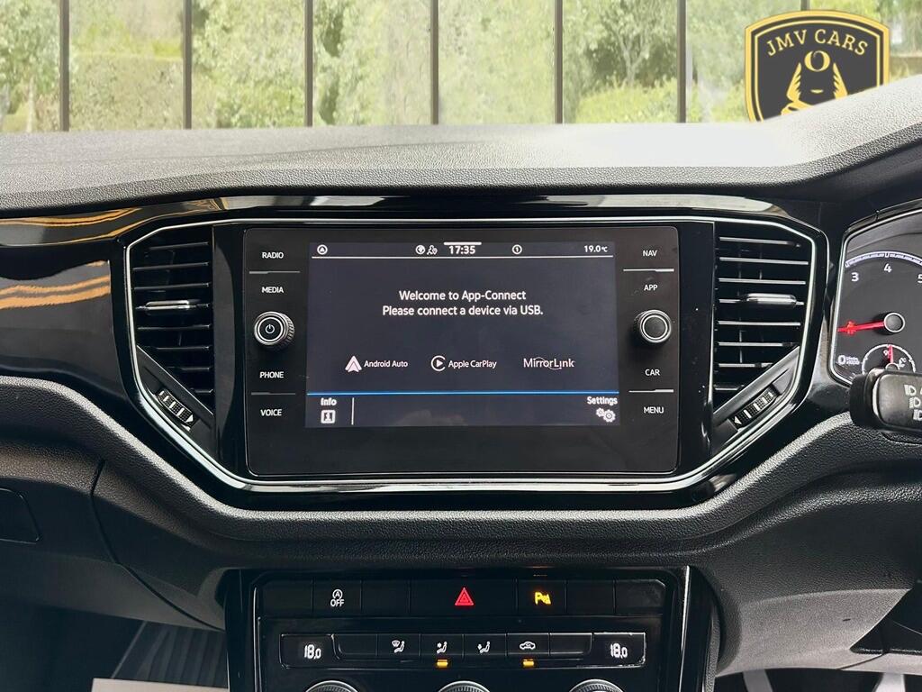 Used Volkswagen T-Roc for sale - 76151785: Photo 14