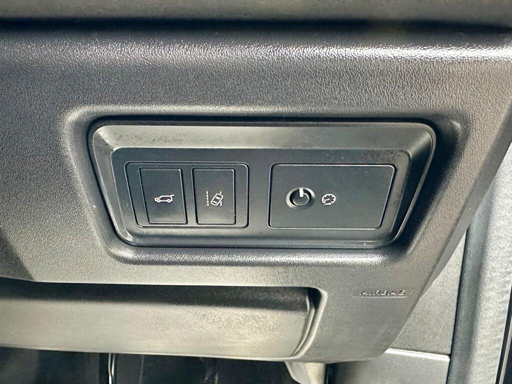 Used Land Rover Discovery Sport 2018 for sale - 76295425: Photo 21