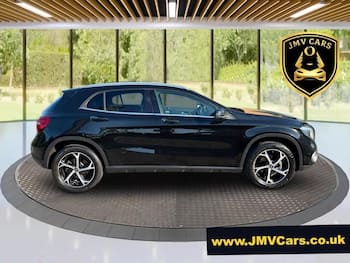 Used Mercedes-Benz GLA 2019 for sale - 79646346: Photo