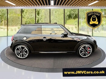 Used MINI Hatch 2017 for sale - 76121448: Photo