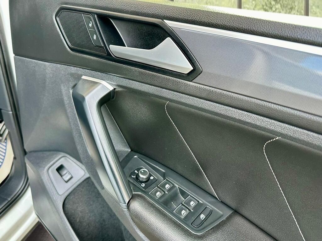 Used Volkswagen Tiguan 2019 for sale - 76989301: Photo 22
