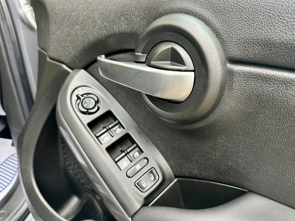 Used Toyota Yaris 2022 for sale - 77799345: Photo 18