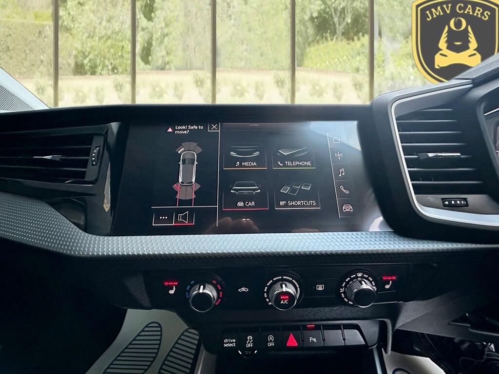 Used Audi A1 for sale - 76549324: Photo 15