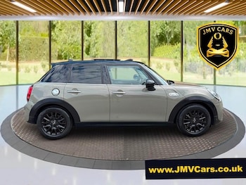 Used MINI Hatch 2019 for sale - 79413173: Photo