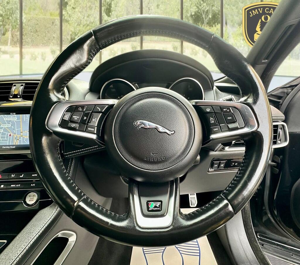 Used Jaguar F-Pace for sale - 76151369: Photo 13