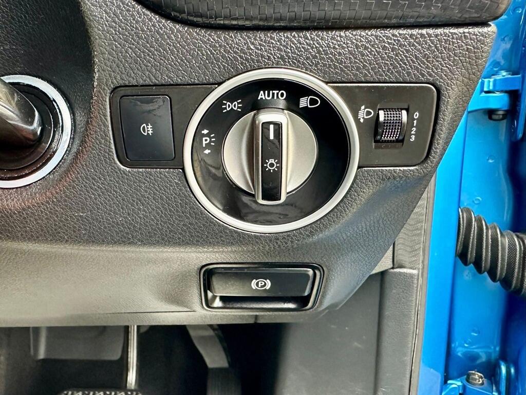 Used Mercedes-Benz A-Class 2015 for sale - 76522510: Photo 16