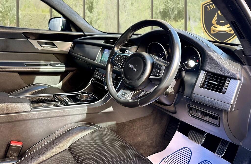 Used Jaguar XF 2019 for sale - 77783859: Photo 11