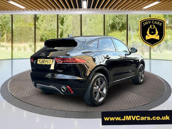 Used Jaguar E-Pace 2018 for sale - 76227193: Photo 8