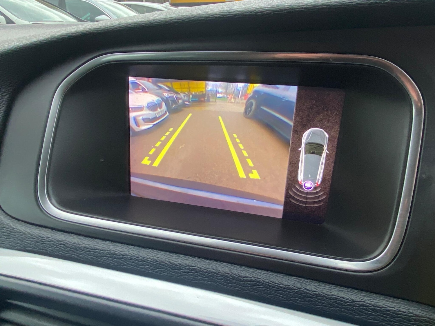 Used Volvo V40 2018 for sale - 77142927: Photo 19