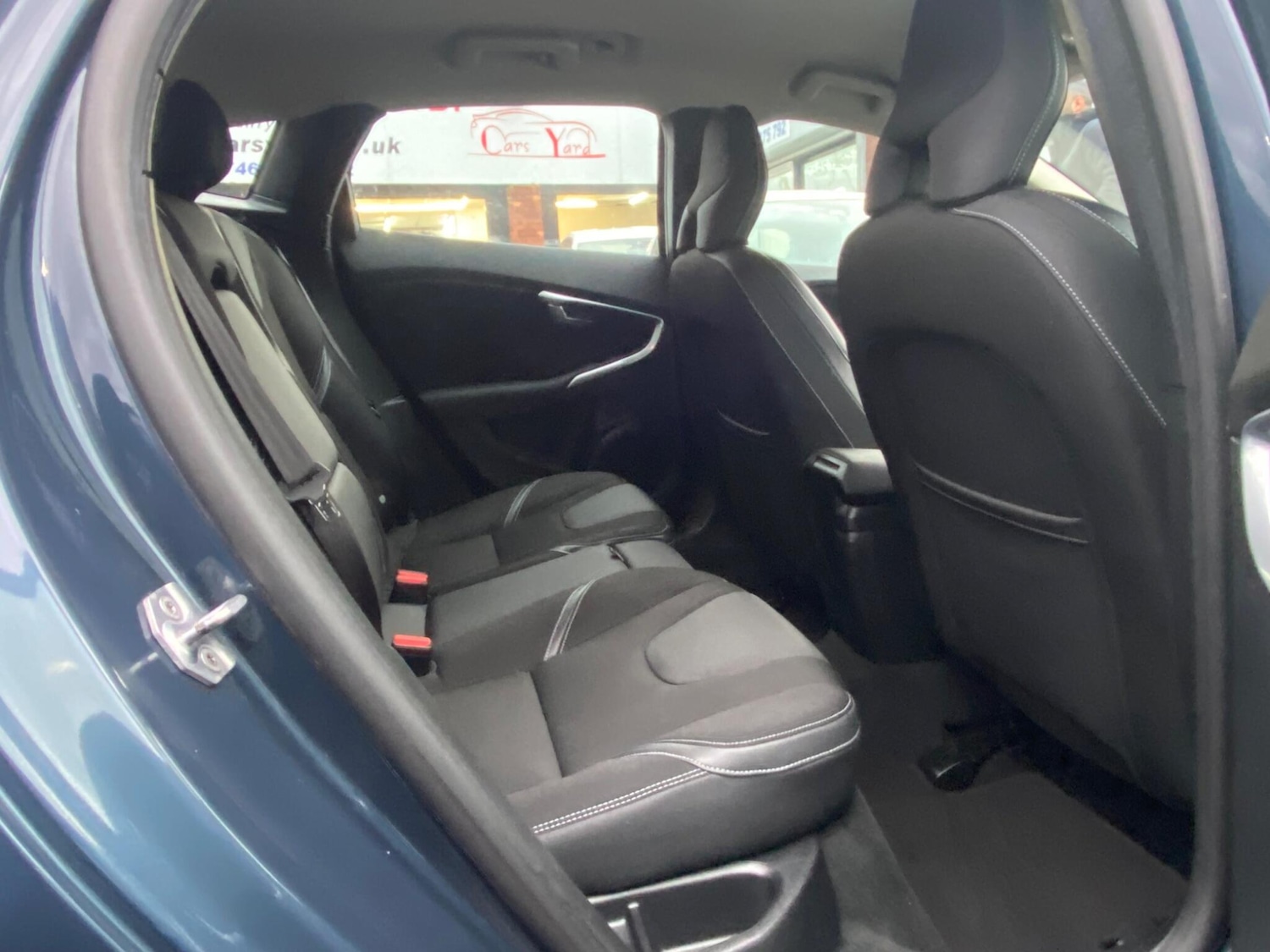 Used Volvo V40 2018 for sale - 77142927: Photo 30