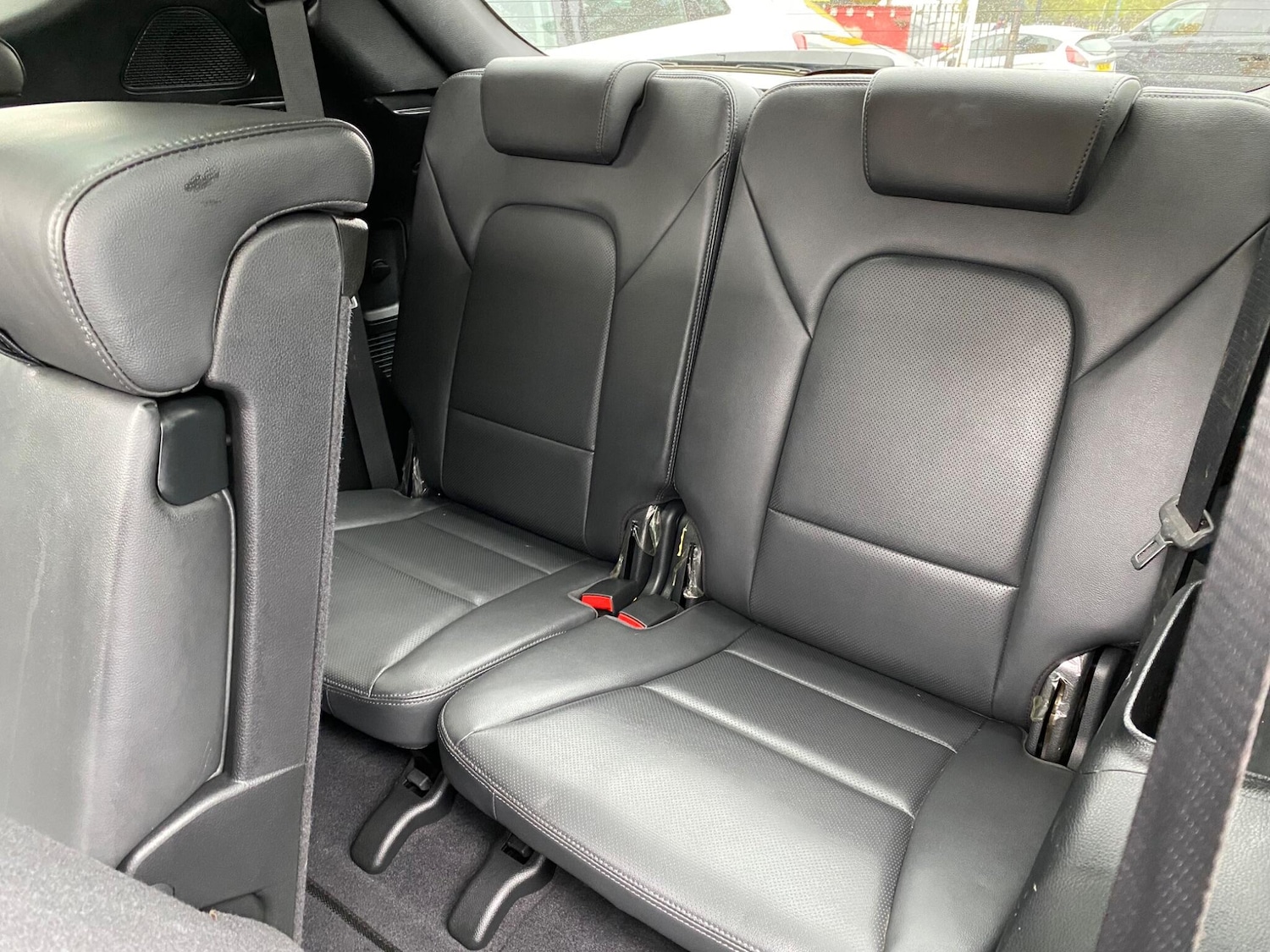 Used Hyundai Santa Fe 2016 for sale - 76270896: Photo 42
