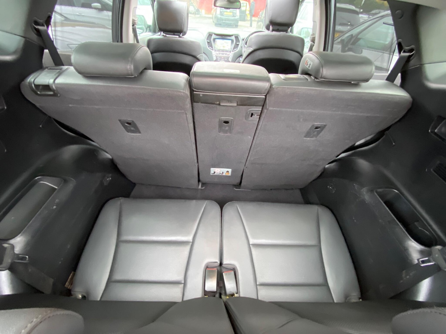 Used Hyundai Santa Fe 2016 for sale - 76270896: Photo 43