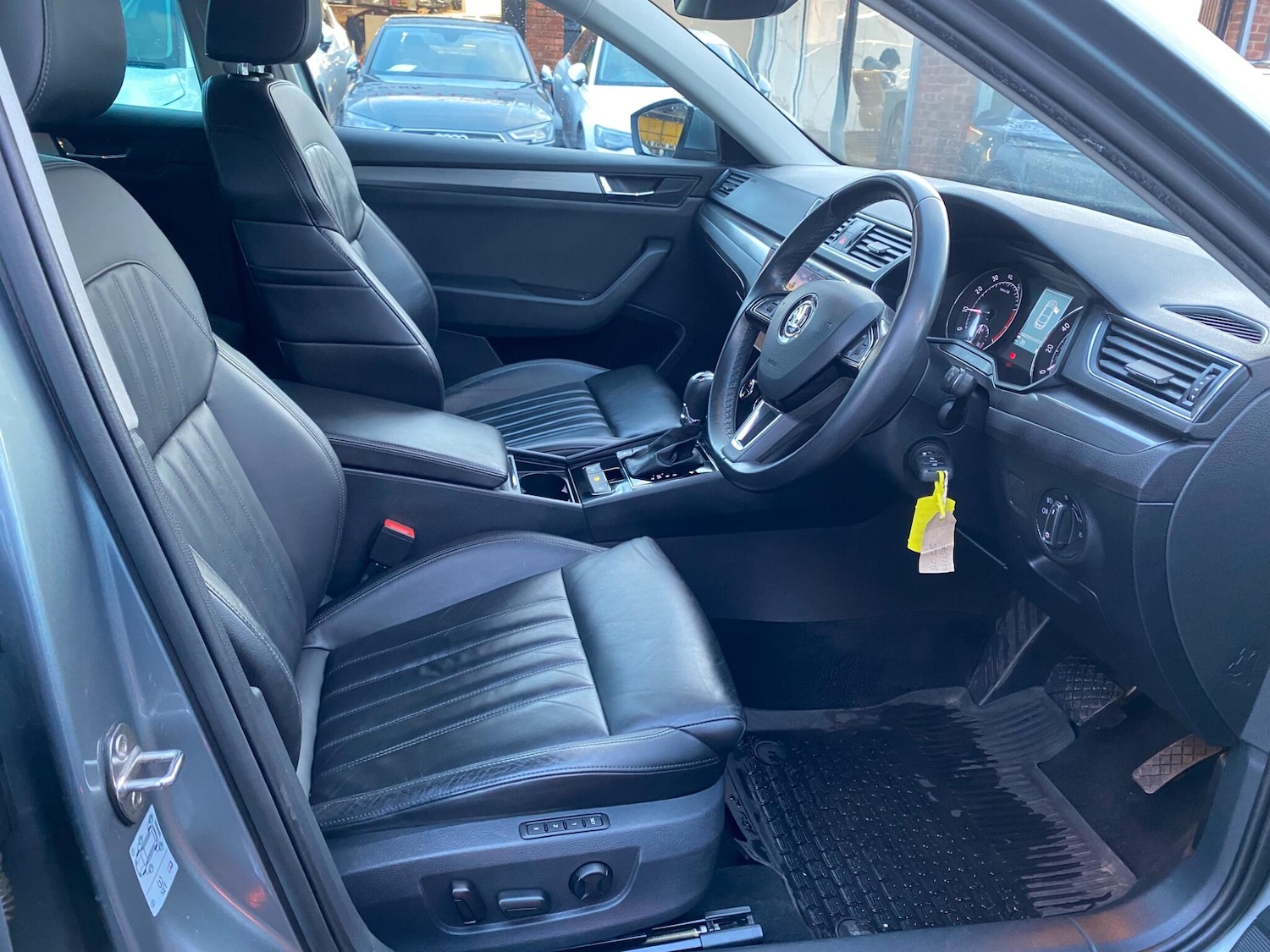 Used Skoda Superb for sale - 77684206: Photo 17