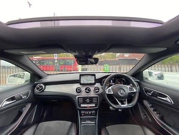 Used Mercedes-Benz GLA 2018 for sale - 78007558: Photo