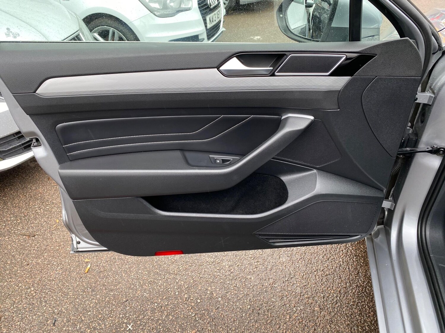 Used Volkswagen Passat 2020 for sale - 77305055: Photo 35