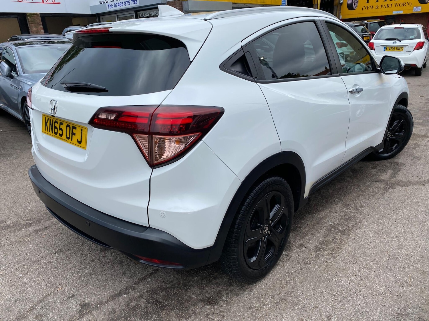Used Honda HR-V 2015 for sale - 76121426: Photo 14