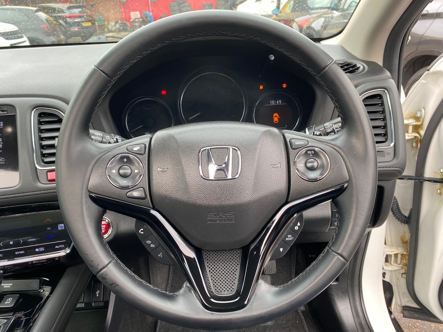 Used Honda HR-V 2015 for sale - 76121426: Photo 19
