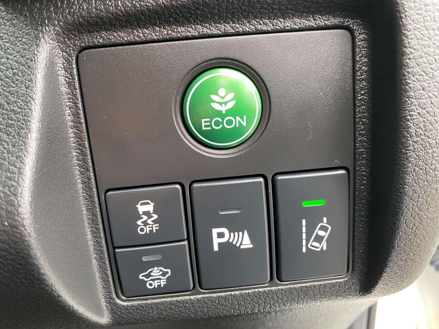 Used Honda HR-V 2015 for sale - 76121426: Photo 28