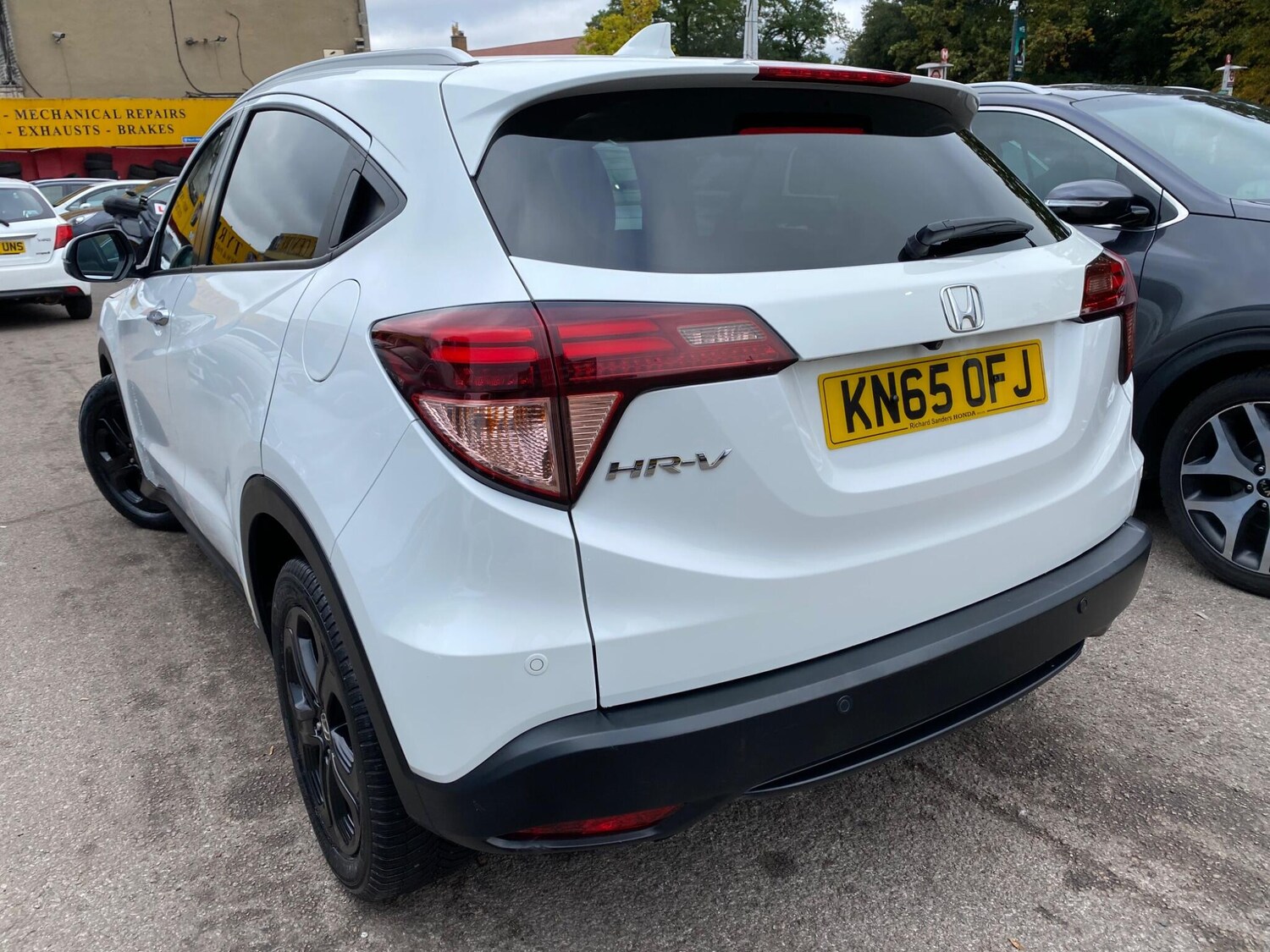 Used Honda HR-V 2015 for sale - 76121426: Photo 9