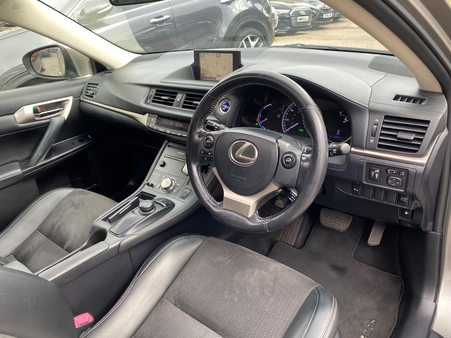 Used Lexus CT for sale - 76992547: Photo 18