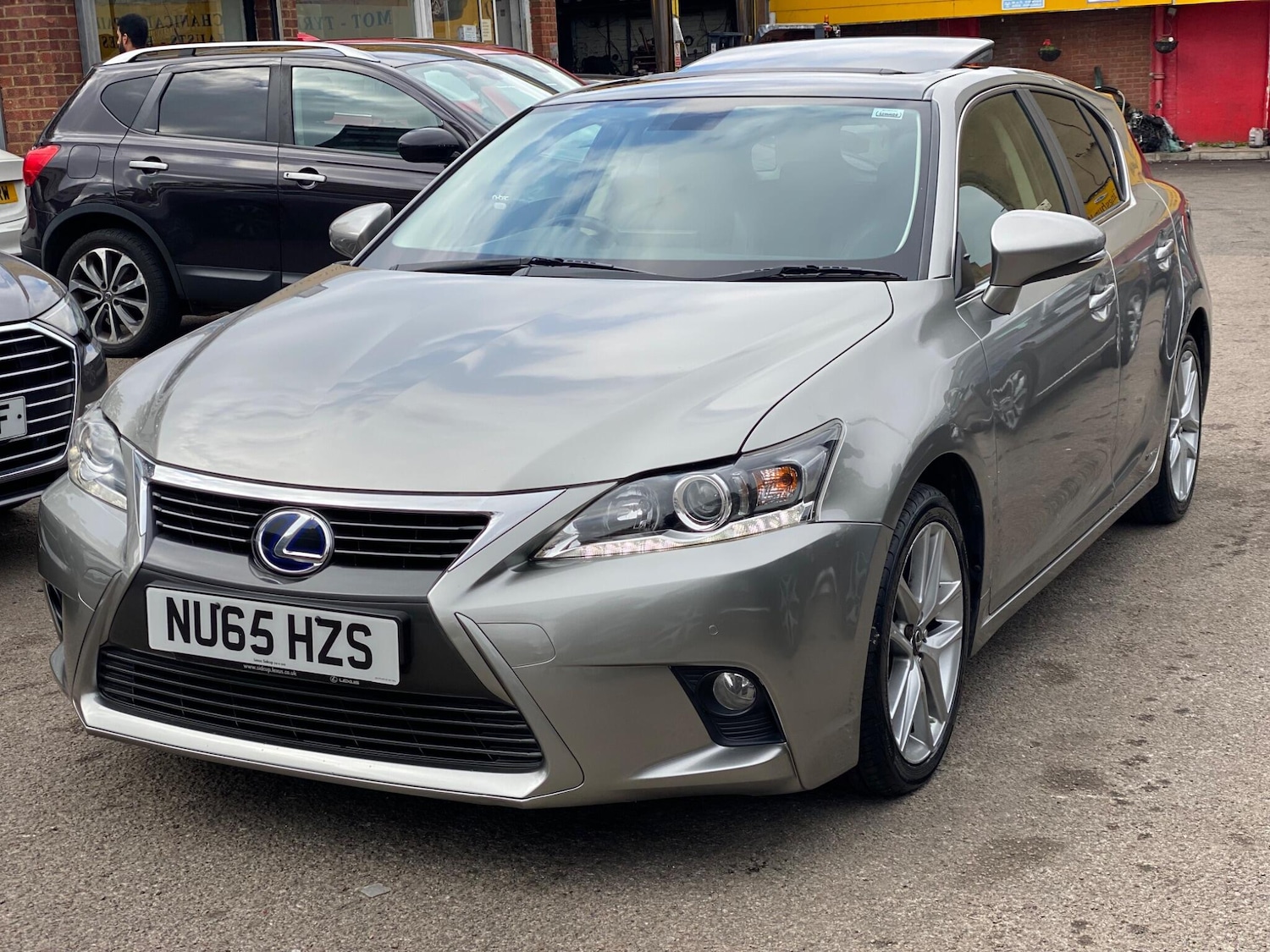 Used Lexus CT for sale - 76992547: Photo 8
