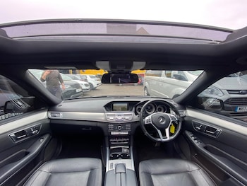 Used Mercedes-Benz E Class 2015 for sale - 78834075: Photo