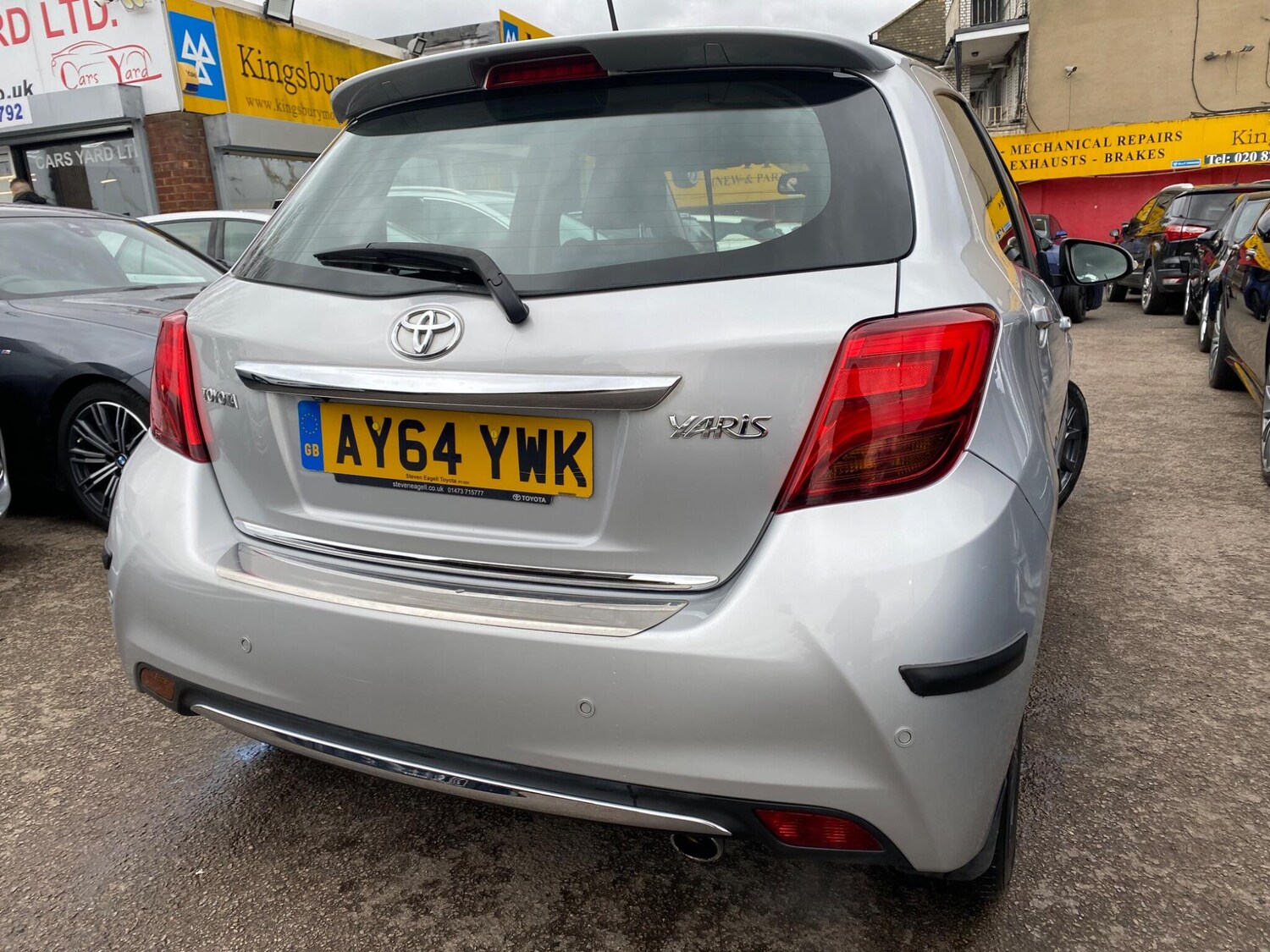 Used Toyota Yaris for sale - 77722919: Photo 8