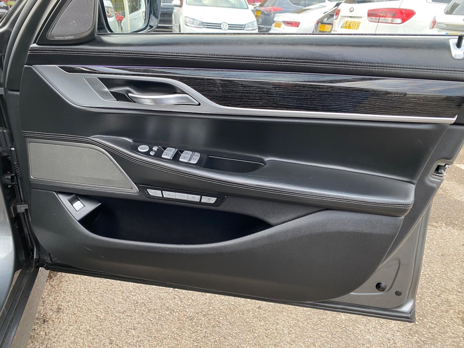 Used BMW 7 Series 2017 for sale - 76562443: Photo 16